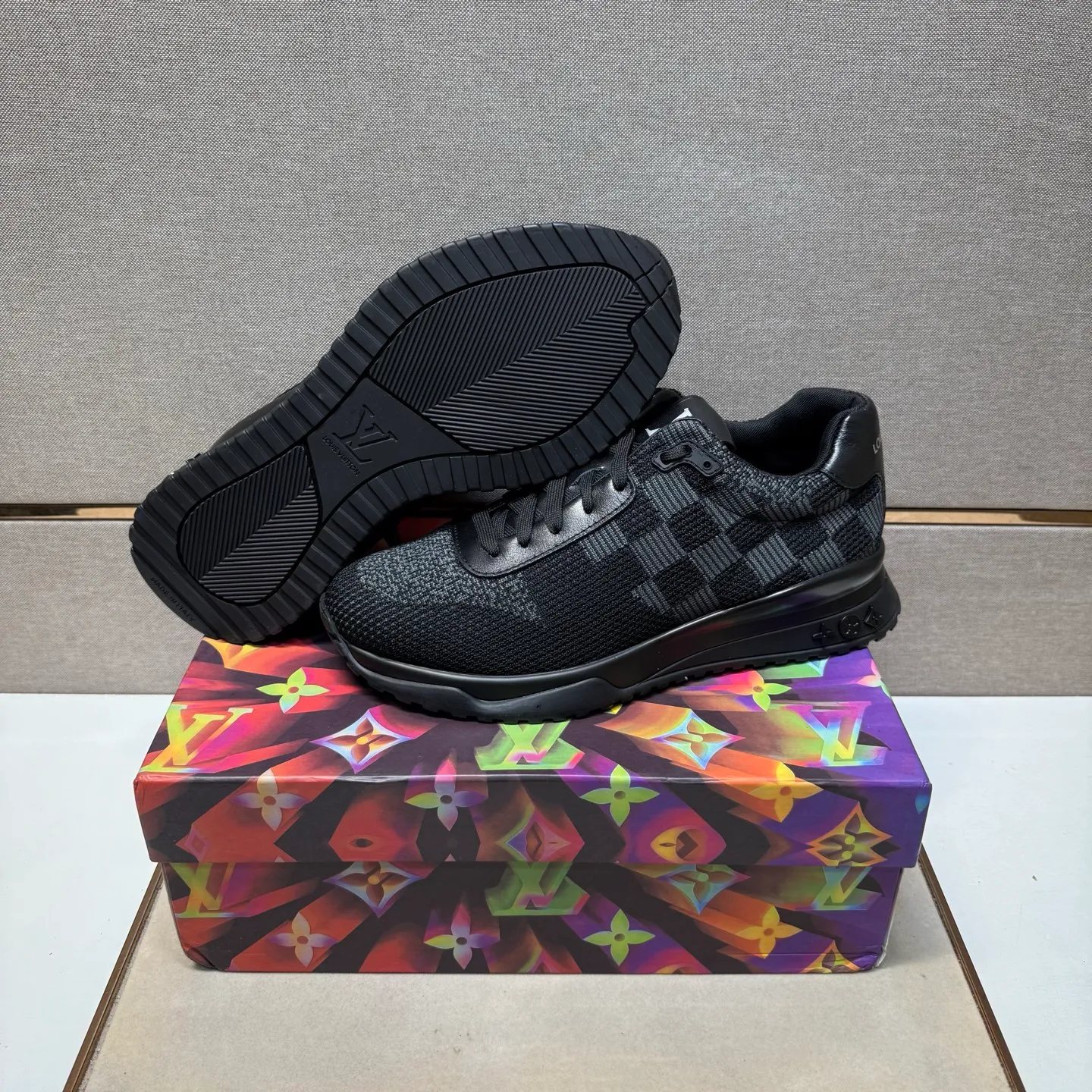 ⬛️Men's shoes 💰p540 [LV～] Men's casual shoes 2025z cabinet sales simultaneously 🔶Size: 38-44 #️⃣ 🔷4 colors🔜The upper is made of multi-material splicing➕Mesh lining, comfortable and breathable, sole: original comfortable and wear-resistant outsole, ⚠️real thing📱photographed🎬real thing is better📢📢📢